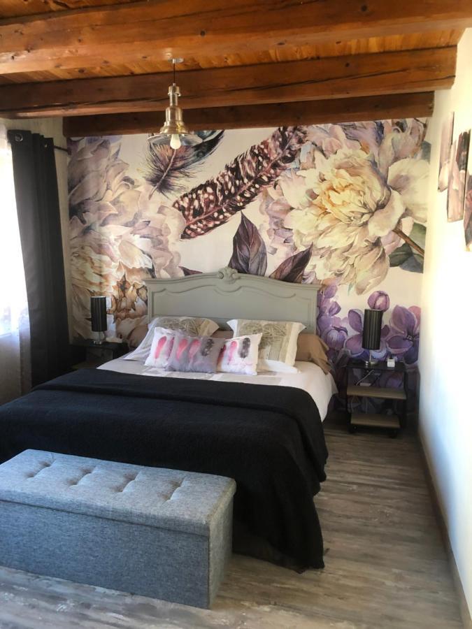 Chambres D'Hotes Les Vergers De Louise Thiolieres Esterno foto