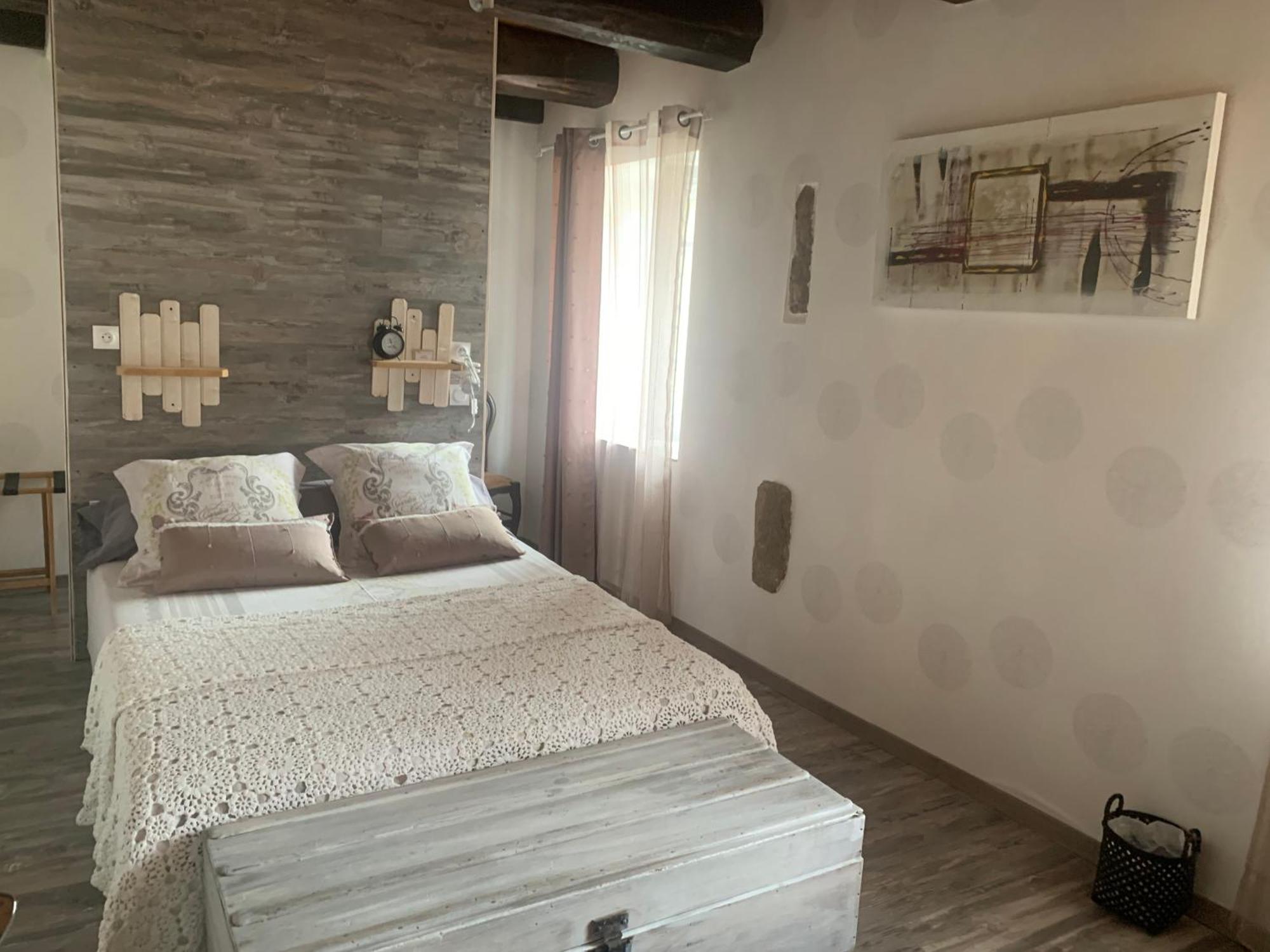 Chambres D'Hotes Les Vergers De Louise Thiolieres Esterno foto